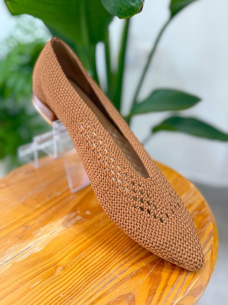 BAILARINA PERFORADA BROWN 2